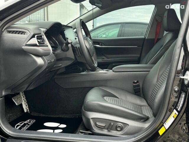 Тойота Камри, объемом двигателя 0 л и пробегом 26 тыс. км за 38500 $, фото 7 на Automoto.ua
