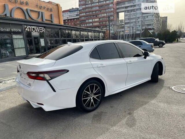 Тойота Камри, объемом двигателя 2.49 л и пробегом 14 тыс. км за 34800 $, фото 5 на Automoto.ua