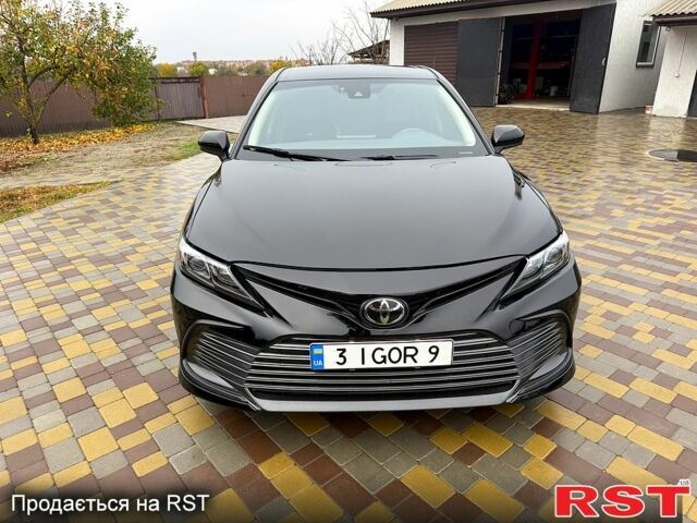 Тойота Камри, объемом двигателя 2.5 л и пробегом 37 тыс. км за 27999 $, фото 1 на Automoto.ua