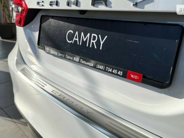 Тойота Камри, объемом двигателя 2.49 л и пробегом 0 тыс. км за 29525 $, фото 6 на Automoto.ua