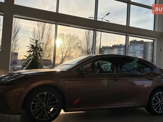 купить новое авто Тойота Камри 2024 года от официального дилера Тойота Центр Дніпро «Алмаз Мотор» Тойота фото