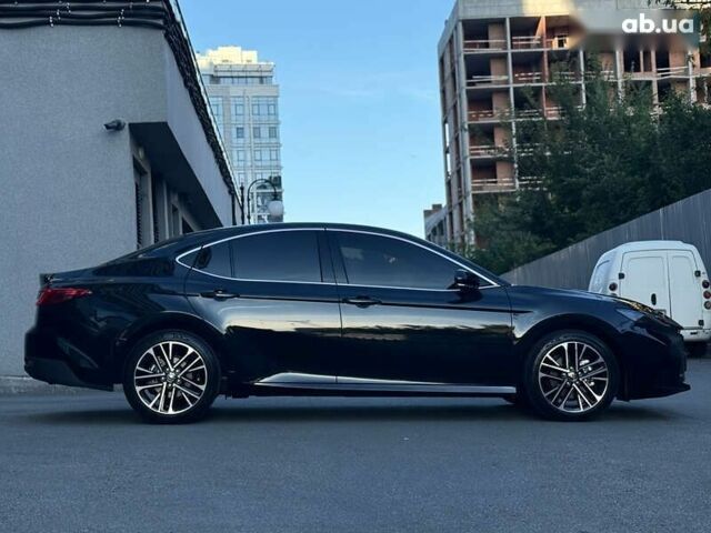 Тойота Камри, объемом двигателя 0 л и пробегом 8 тыс. км за 55000 $, фото 12 на Automoto.ua