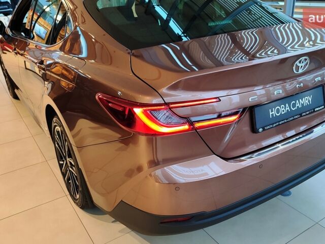 купить новое авто Тойота Камри 2024 года от официального дилера Автоцентр AUTO.RIA Тойота фото