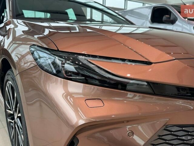купить новое авто Тойота Камри 2024 года от официального дилера Тойота Центр Дніпро «Алмаз Мотор» Тойота фото