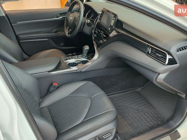 купити нове авто Тойота Камрі 2024 року від офіційного дилера Автоцентр AUTO.RIA Тойота фото