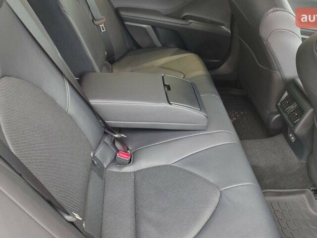 купити нове авто Тойота Камрі 2024 року від офіційного дилера Автоцентр AUTO.RIA Тойота фото