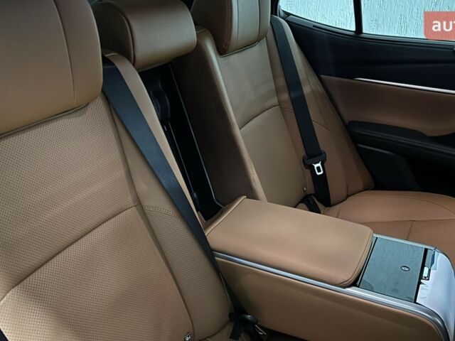 Тойота Камри, объемом двигателя 2.49 л и пробегом 0 тыс. км за 49489 $, фото 22 на Automoto.ua