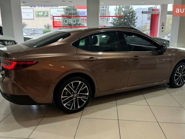 купить новое авто Тойота Камри 2025 года от официального дилера Тойота Центр Ужгород «Карат Мотор» Тойота фото