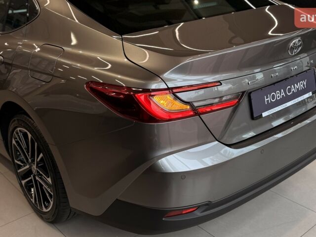 Тойота Камри, объемом двигателя 2.49 л и пробегом 0 тыс. км за 49680 $, фото 6 на Automoto.ua