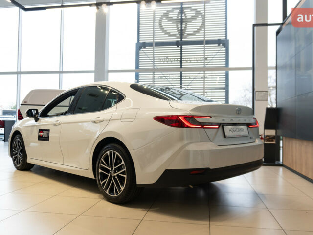 Тойота Камри, объемом двигателя 2.49 л и пробегом 0 тыс. км за 48539 $, фото 2 на Automoto.ua