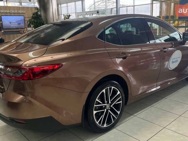 купить новое авто Тойота Камри 2025 года от официального дилера Тойота на Столичному Тойота фото