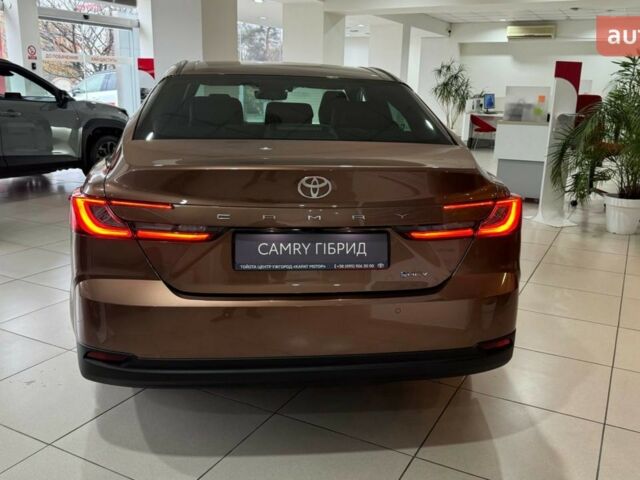 купить новое авто Тойота Камри 2025 года от официального дилера Тойота Центр Ужгород «Карат Мотор» Тойота фото