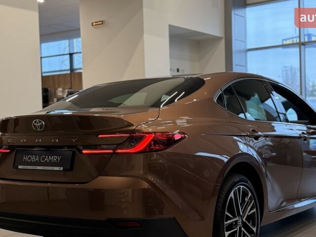 Тойота Камри, объемом двигателя 2.49 л и пробегом 0 тыс. км за 40711 $, фото 3 на Automoto.ua