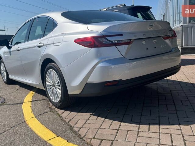 купить новое авто Тойота Камри 2025 года от официального дилера Тойота на Столичному Тойота фото