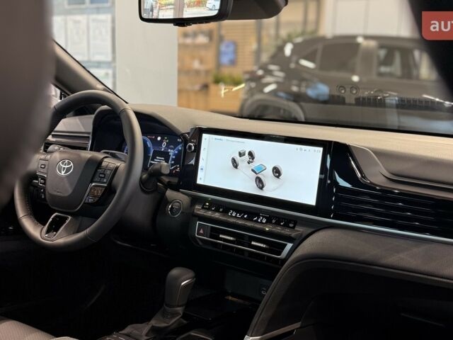 Тойота Камри, объемом двигателя 2.49 л и пробегом 0 тыс. км за 49680 $, фото 3 на Automoto.ua