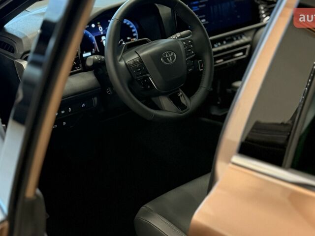 Тойота Камри, объемом двигателя 2.49 л и пробегом 0 тыс. км за 40711 $, фото 9 на Automoto.ua