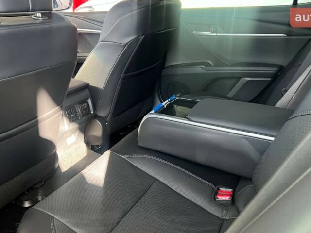 Тойота Камри, объемом двигателя 2.49 л и пробегом 0 тыс. км за 49260 $, фото 6 на Automoto.ua