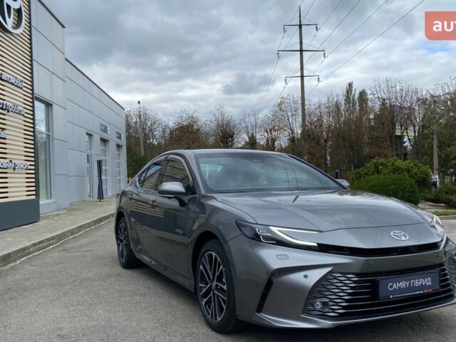 Тойота Камри, объемом двигателя 2.49 л и пробегом 0 тыс. км за 48716 $, фото 2 на Automoto.ua