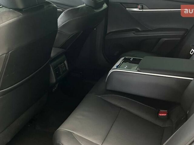 купить новое авто Тойота Камри 2025 года от официального дилера Тойота на Столичному Тойота фото