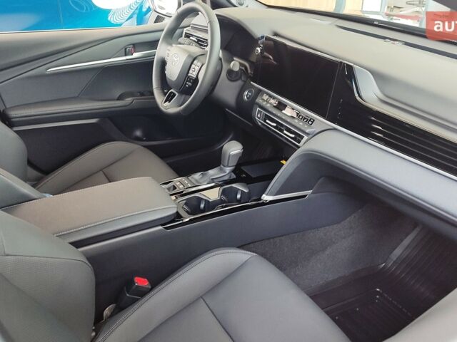 купить новое авто Тойота Камри 2025 года от официального дилера Тойота Центр Чернігів «Соллі-Плюс» Тойота фото