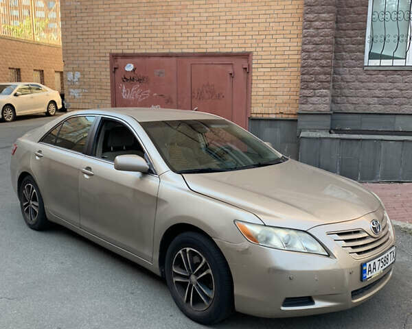 Желтый Тойота Камри, объемом двигателя 2.36 л и пробегом 190 тыс. км за 7900 $, фото 38 на Automoto.ua