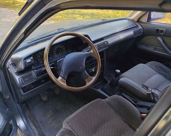 Серый Тойота Камри, объемом двигателя 2 л и пробегом 528 тыс. км за 1101 $, фото 7 на Automoto.ua