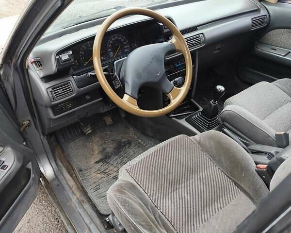 Серый Тойота Камри, объемом двигателя 2 л и пробегом 528 тыс. км за 950 $, фото 7 на Automoto.ua