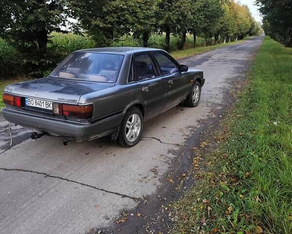 Серый Тойота Камри, объемом двигателя 2 л и пробегом 528 тыс. км за 1101 $, фото 13 на Automoto.ua