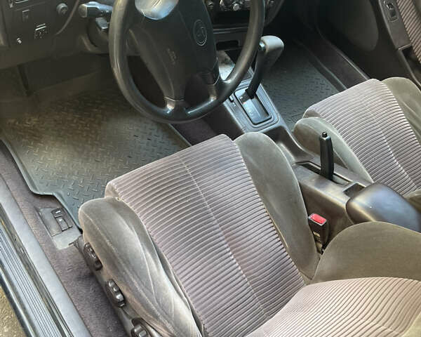 Сірий Тойота Камрі, об'ємом двигуна 2.2 л та пробігом 354 тис. км за 3500 $, фото 2 на Automoto.ua