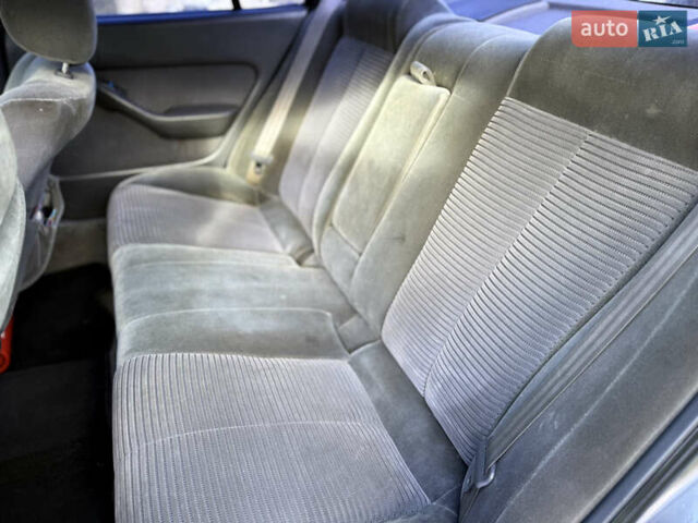 Сірий Тойота Камрі, об'ємом двигуна 2.2 л та пробігом 392 тис. км за 3950 $, фото 9 на Automoto.ua