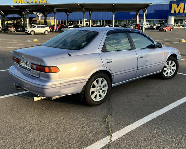 Серый Тойота Камри, объемом двигателя 3 л и пробегом 431 тыс. км за 4500 $, фото 4 на Automoto.ua