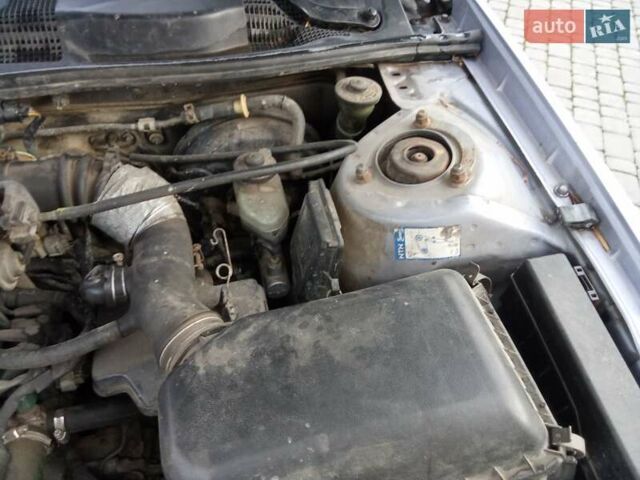 Серый Тойота Камри, объемом двигателя 2.2 л и пробегом 350 тыс. км за 2750 $, фото 14 на Automoto.ua