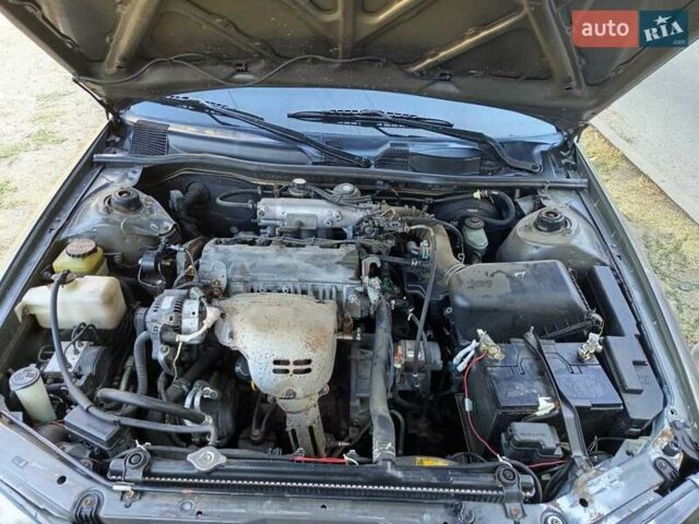 Серый Тойота Камри, объемом двигателя 2.2 л и пробегом 348 тыс. км за 4800 $, фото 17 на Automoto.ua