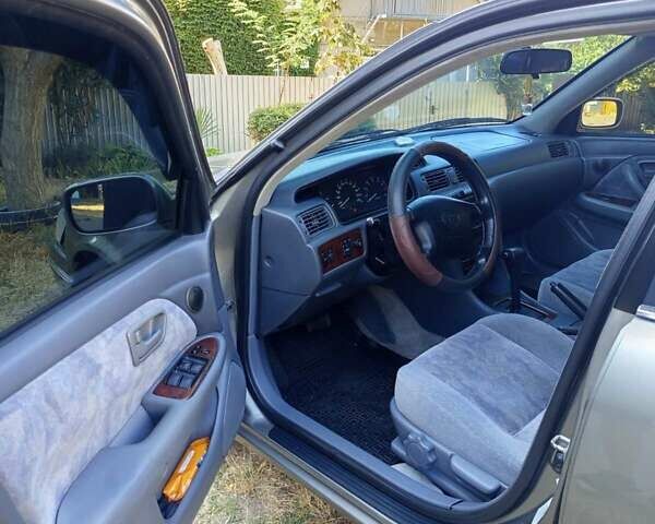 Серый Тойота Камри, объемом двигателя 2.2 л и пробегом 348 тыс. км за 4800 $, фото 5 на Automoto.ua