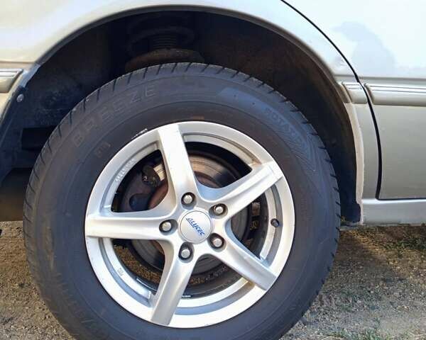 Серый Тойота Камри, объемом двигателя 2.2 л и пробегом 348 тыс. км за 4800 $, фото 11 на Automoto.ua