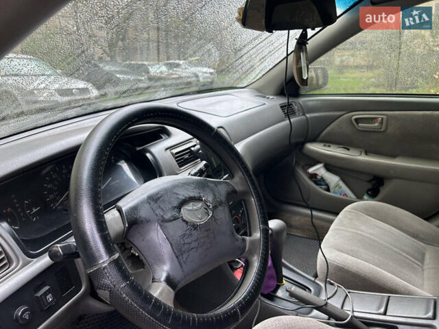 Серый Тойота Камри, объемом двигателя 2.2 л и пробегом 400 тыс. км за 2900 $, фото 4 на Automoto.ua