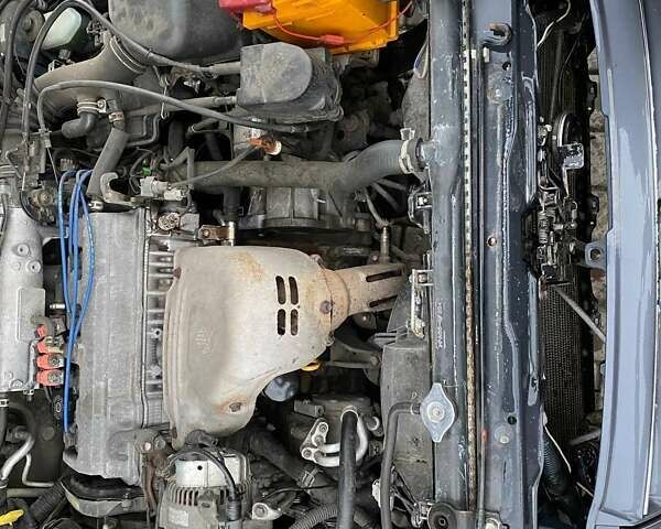 Сірий Тойота Камрі, об'ємом двигуна 2.2 л та пробігом 300 тис. км за 3000 $, фото 6 на Automoto.ua