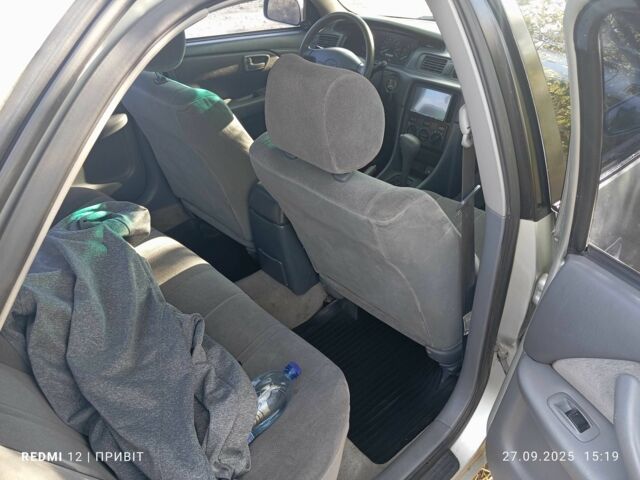 Сірий Тойота Камрі, об'ємом двигуна 2.2 л та пробігом 385 тис. км за 3900 $, фото 4 на Automoto.ua