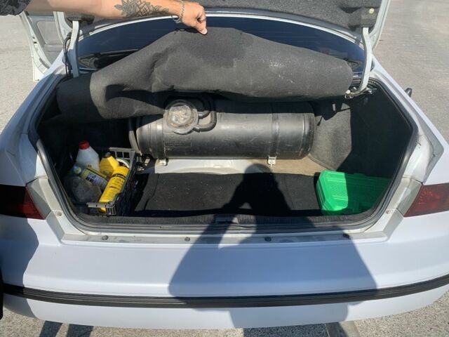 Сірий Тойота Камрі, об'ємом двигуна 2.2 л та пробігом 392 тис. км за 3100 $, фото 7 на Automoto.ua