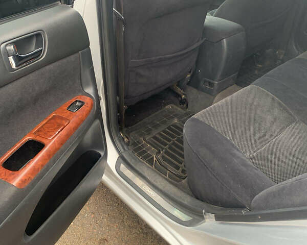 Сірий Тойота Камрі, об'ємом двигуна 2.4 л та пробігом 432 тис. км за 4600 $, фото 14 на Automoto.ua