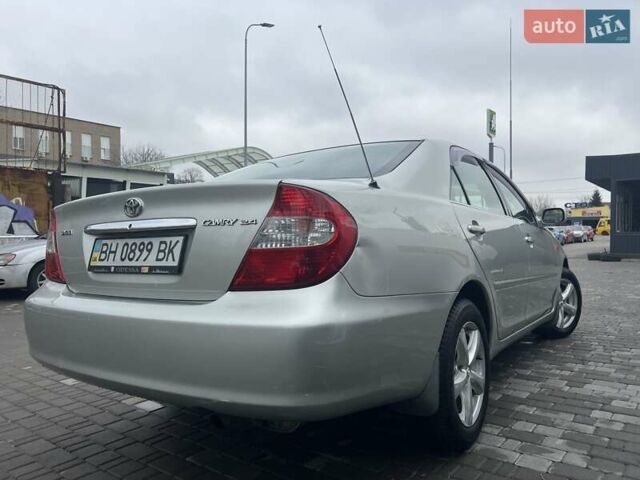 Сірий Тойота Камрі, об'ємом двигуна 2.4 л та пробігом 216 тис. км за 5999 $, фото 21 на Automoto.ua