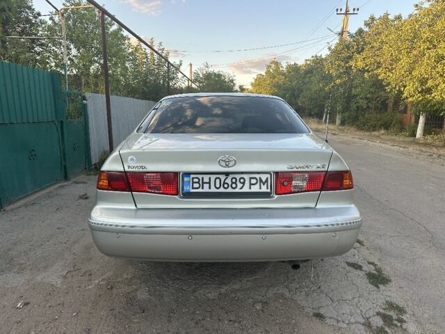 Сірий Тойота Камрі, об'ємом двигуна 2.2 л та пробігом 435 тис. км за 4300 $, фото 3 на Automoto.ua