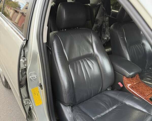 Сірий Тойота Камрі, об'ємом двигуна 3 л та пробігом 215 тис. км за 6800 $, фото 19 на Automoto.ua