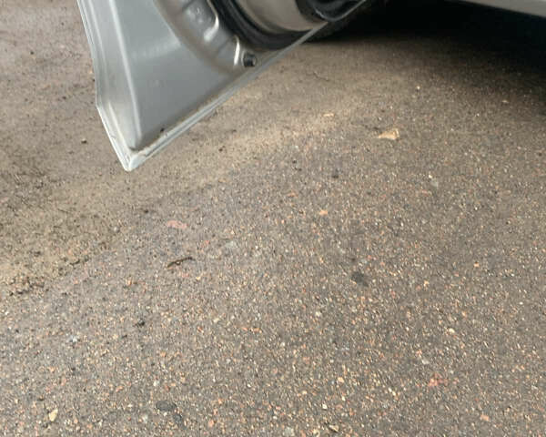 Сірий Тойота Камрі, об'ємом двигуна 2.4 л та пробігом 432 тис. км за 4600 $, фото 18 на Automoto.ua