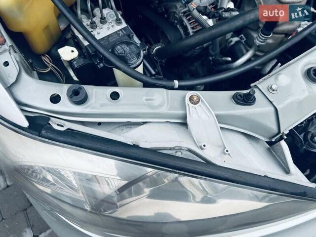 Сірий Тойота Камрі, об'ємом двигуна 2.4 л та пробігом 216 тис. км за 5999 $, фото 51 на Automoto.ua