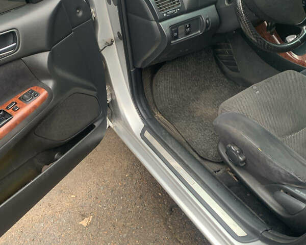 Сірий Тойота Камрі, об'ємом двигуна 2.4 л та пробігом 432 тис. км за 4600 $, фото 16 на Automoto.ua