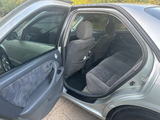 Сірий Тойота Камрі, об'ємом двигуна 2.2 л та пробігом 435 тис. км за 4300 $, фото 7 на Automoto.ua