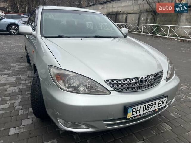 Сірий Тойота Камрі, об'ємом двигуна 2.4 л та пробігом 216 тис. км за 5999 $, фото 10 на Automoto.ua