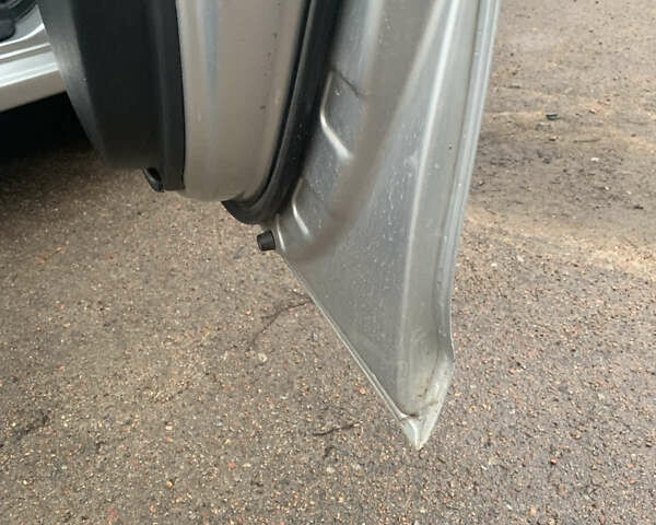 Сірий Тойота Камрі, об'ємом двигуна 2.4 л та пробігом 432 тис. км за 4600 $, фото 21 на Automoto.ua