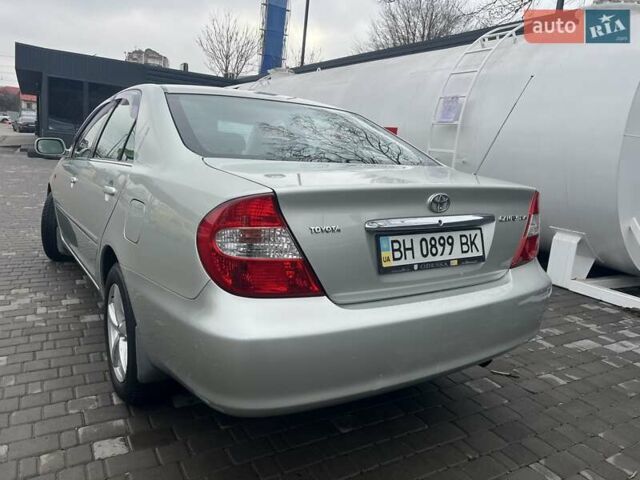 Сірий Тойота Камрі, об'ємом двигуна 2.4 л та пробігом 216 тис. км за 5999 $, фото 24 на Automoto.ua